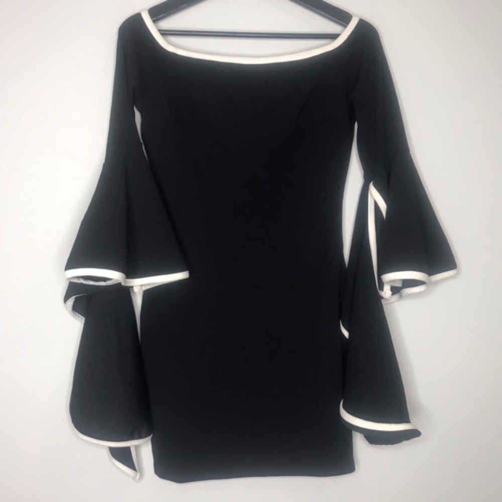 SHEIN Off Shoulder dress with bell sleeves | S